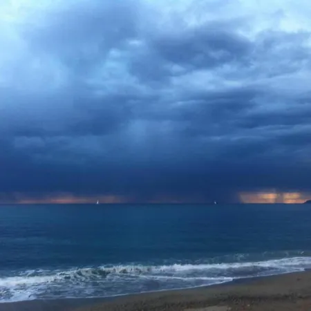 דירה Belvilla By Oyo An Near The Sea