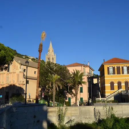 Apartment Apartment In Finale Ligure Near The Sea *
