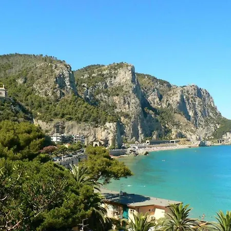 Apartment In Finale Ligure Near The Sea